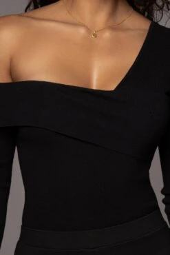 Black Eve Off The Shoulder Top 12 Black Eve Off The Shoulder Top -Jluxlabel Dress Shop PRODUCT APR22022 211