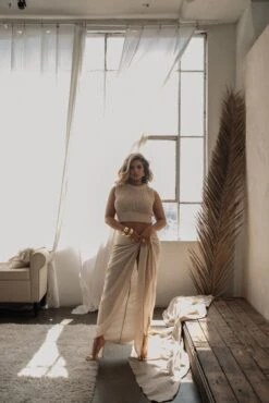 Natural Saylor Linen Sarong 35 Natural Saylor Linen Sarong -Jluxlabel Dress Shop PRODUCT APR62023 145 157513f3 a719 4196 987c 618ba86d5ea9