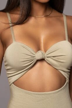 Moss Midnight Memories Midi Dress 28 Moss Midnight Memories Midi Dress -Jluxlabel Dress Shop PRODUCT AUG102022 217