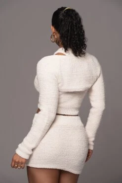 Ivory Cross Paths Plush Three-Piece Set 31 Ivory Cross Paths Plush Three-Piece Set -Jluxlabel Dress Shop PRODUCT JAN192023 75