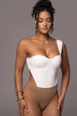 Natural Scenic One-Shoulder Linen Bodysuit -Jluxlabel Dress Shop PRODUCT JUL132023 CHIFFON 55