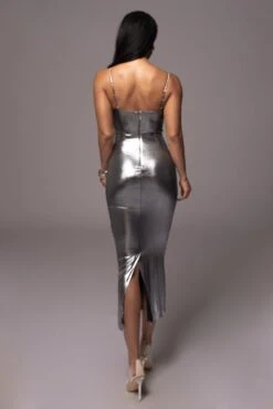 Silver Visions Of You Midi Dress 23 Silver Visions Of You Midi Dress -Jluxlabel Dress Shop PRODUCT JUL52023 15