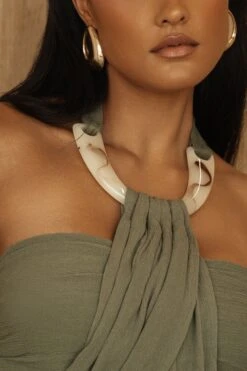 Olive TAKE A SEAT HALTER TOP -Jluxlabel Dress Shop PRODUCT JUL52023 CROCHET2 236