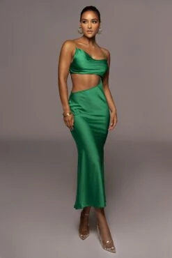 Green Maurine Cutout Dress 24 Green Maurine Cutout Dress -Jluxlabel Dress Shop PRODUCT JUN22022 SUMMER3 37