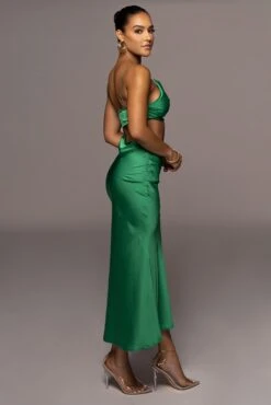 Green Maurine Cutout Dress 33 Green Maurine Cutout Dress -Jluxlabel Dress Shop PRODUCT JUN22022 SUMMER3 40