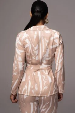 Beige Frida Print Pant Set 14 Beige Frida Print Pant Set -Jluxlabel Dress Shop PRODUCT JUNE72023 NEWARRIVALS 25