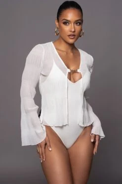 White Hidden Treasure Clasp Top