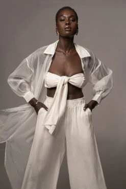 White Lia Button Front Shirt Dress 25 White Lia Button Front Shirt Dress -Jluxlabel Dress Shop PRODUCT MAY92022 187