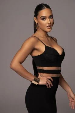 Noir Alysiha Midi Dress 15 Noir Alysiha Midi Dress -Jluxlabel Dress Shop PRODUCT NOV212022 DECDROP1 52