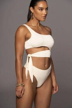 Buttercream Pull Me Closer Bodysuit 9 Buttercream Pull Me Closer Bodysuit -Jluxlabel Dress Shop PRODUCT OCT32022 PART2 52