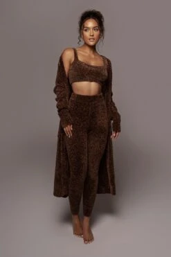 Chocolate Gemma Crop Chenille Top 34 Chocolate Gemma Crop Chenille Top -Jluxlabel Dress Shop PRODUCT SEPT272021 239