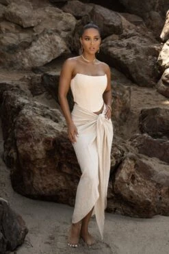 Natural Saylor Linen Sarong 28 Natural Saylor Linen Sarong -Jluxlabel Dress Shop SUMMER5 PART1 53 e336c3d5 f87d 4004 8a13 019bd6096722