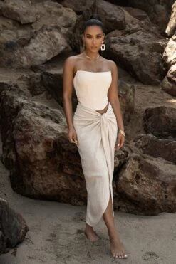 Natural Saylor Linen Sarong 29 Natural Saylor Linen Sarong -Jluxlabel Dress Shop SUMMER5 PART1 54 8e3e79a7 8e88 41a2 ad2b 592149a67447